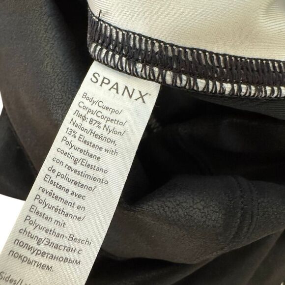 Spanx Black Faux Leather Leggings White Side Stripe Size 2X - Picture 3 of 6